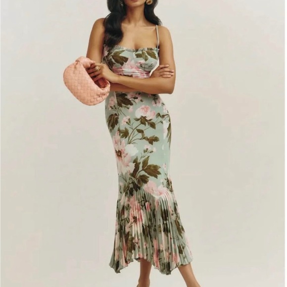 Reformation Dresses & Skirts - Reformation Aiko Floral dress new with tags